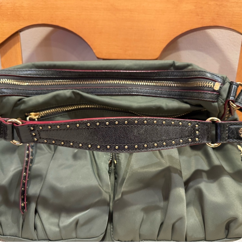 MZ WALLACE new without tags shoulder bag with dust bag and market pouch. - Picture 14 of 15